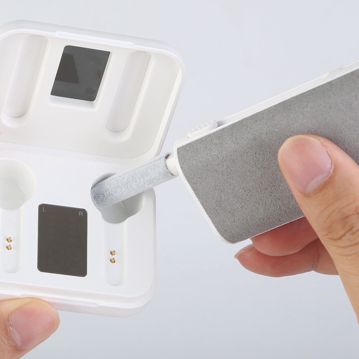 Multi-Function Airpod Pen Cleaner Kit In China For Sale