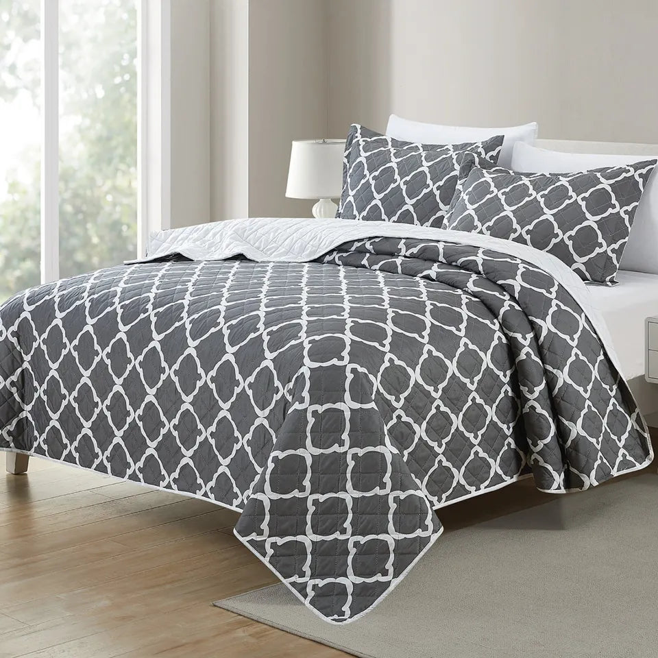 3-Piece Set: Bibb Home Printed Reversible Quilt Set Outlet For Nice