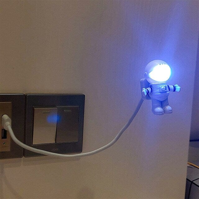 Astronaut Reading LED Night Light For Sale Cheap Pice