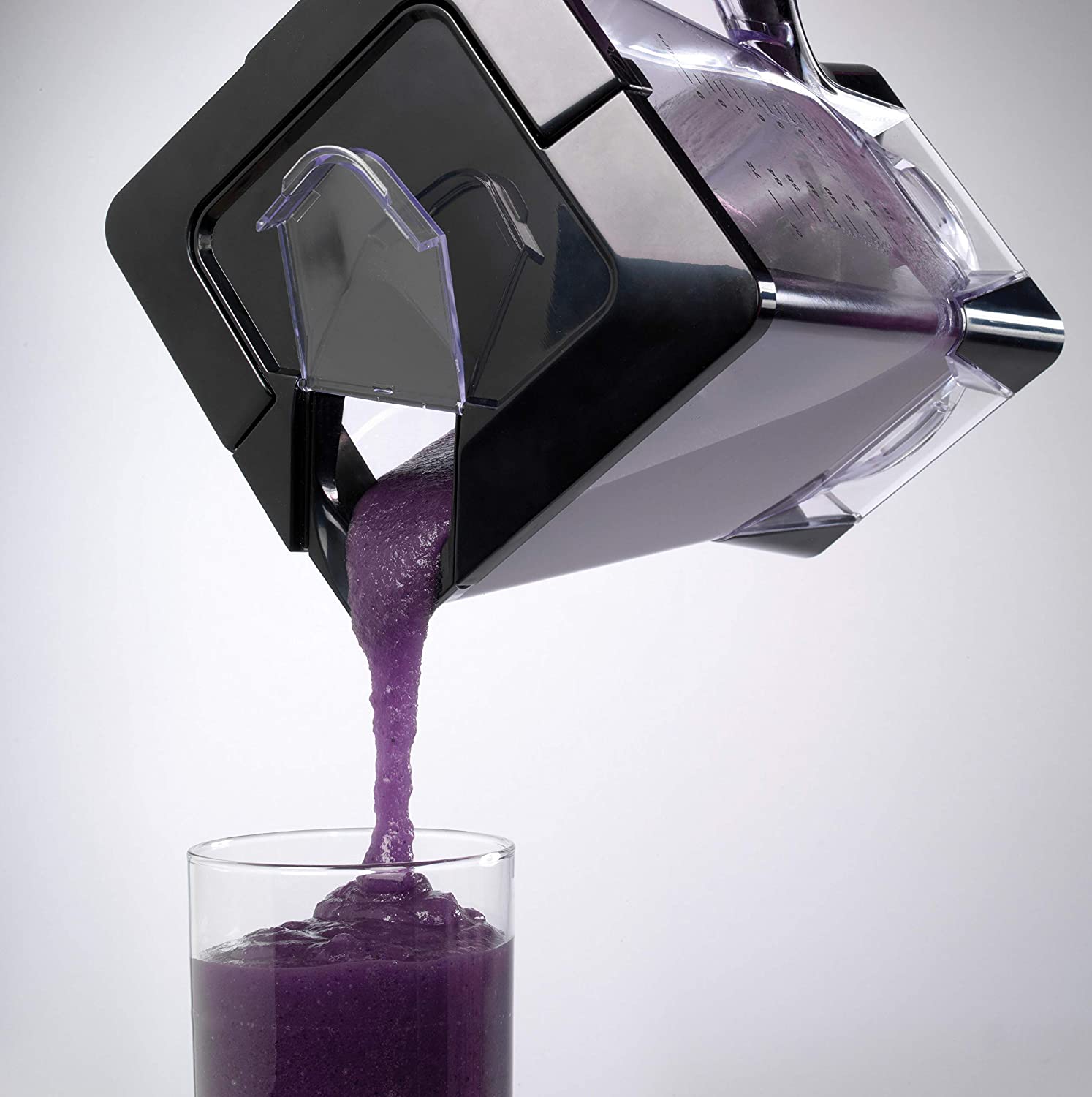 Ninja BL710WM Professional 72 Oz Countertop Blender (Refurbished) Perfect Sale Online