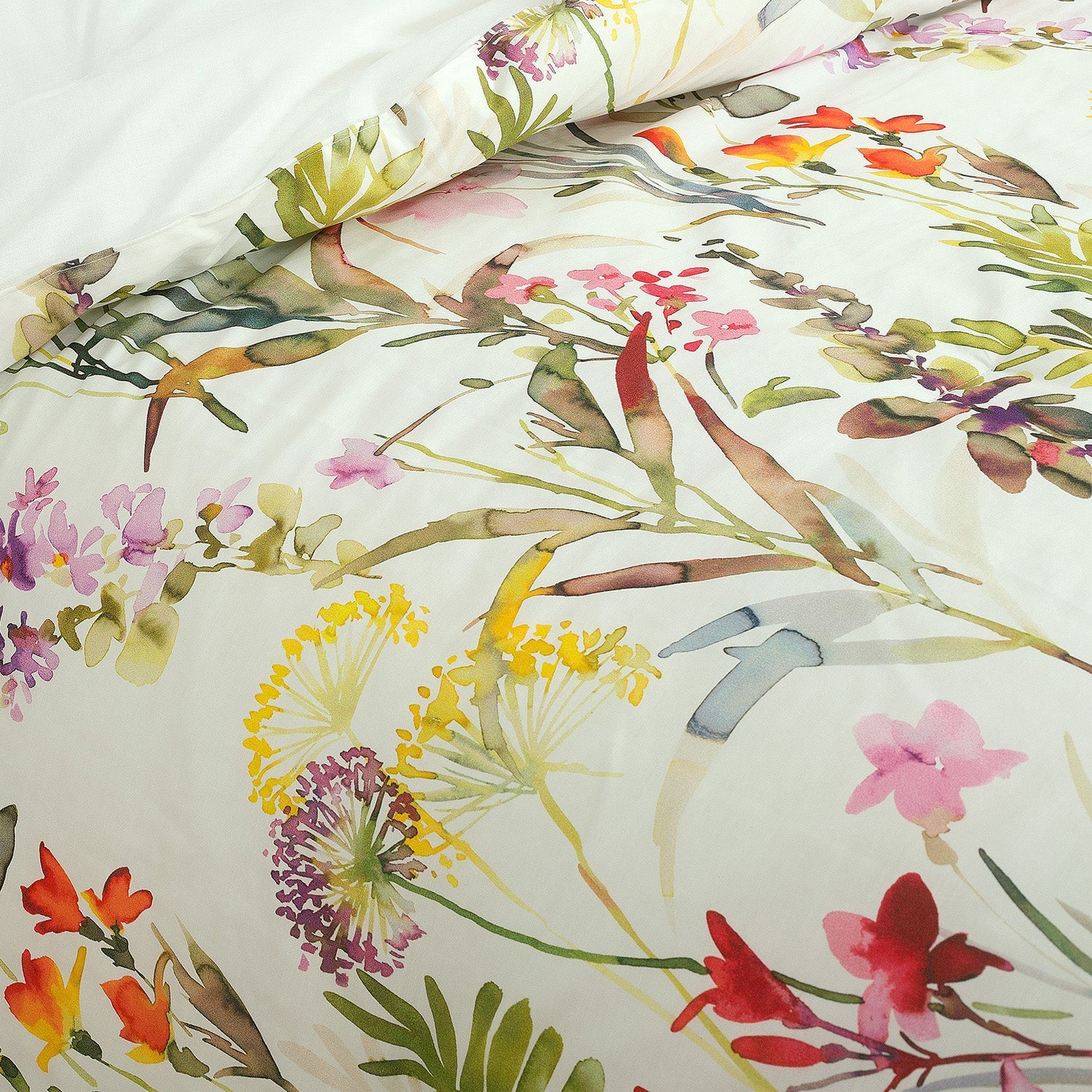 Sloane Street Arboretum Floral Comforter Set Extremely For Sale