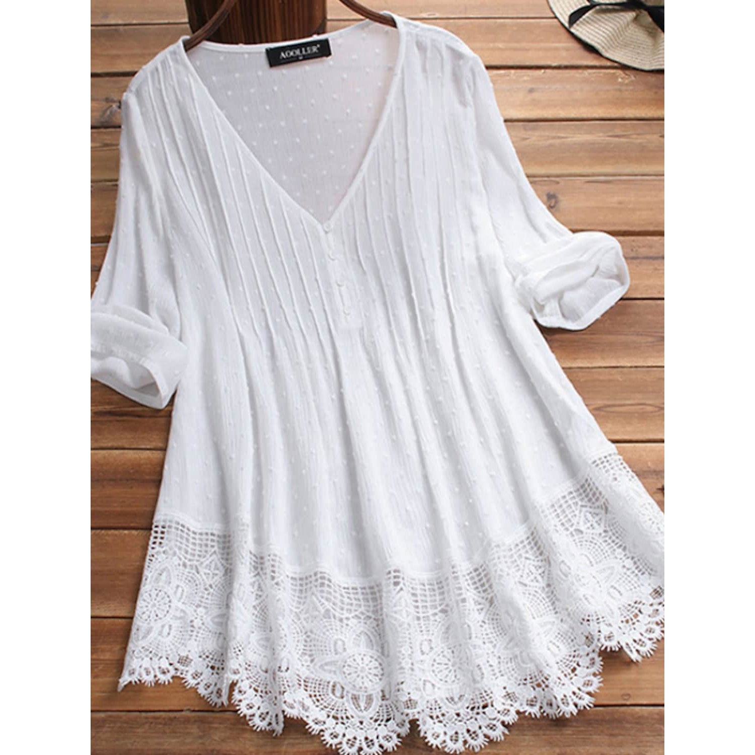 Women's V-Neck Floral Lace Top Discount Choice