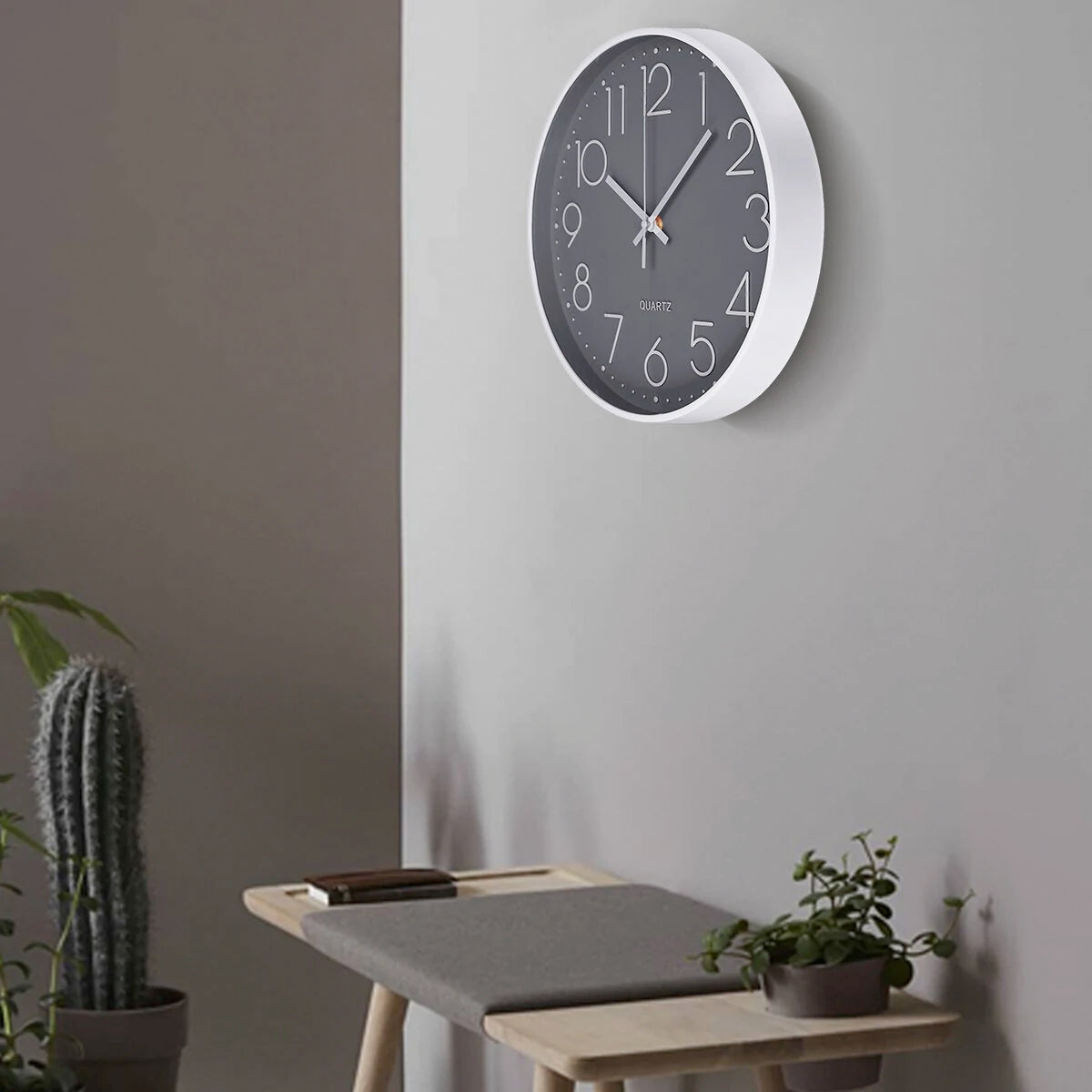 Silent Quartz Decorative Battery Powered Wall Clock Browse