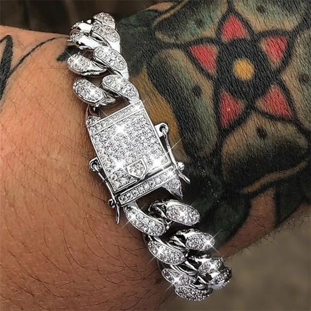 Men's Alloy Metal Bracelet Latest Collections Online