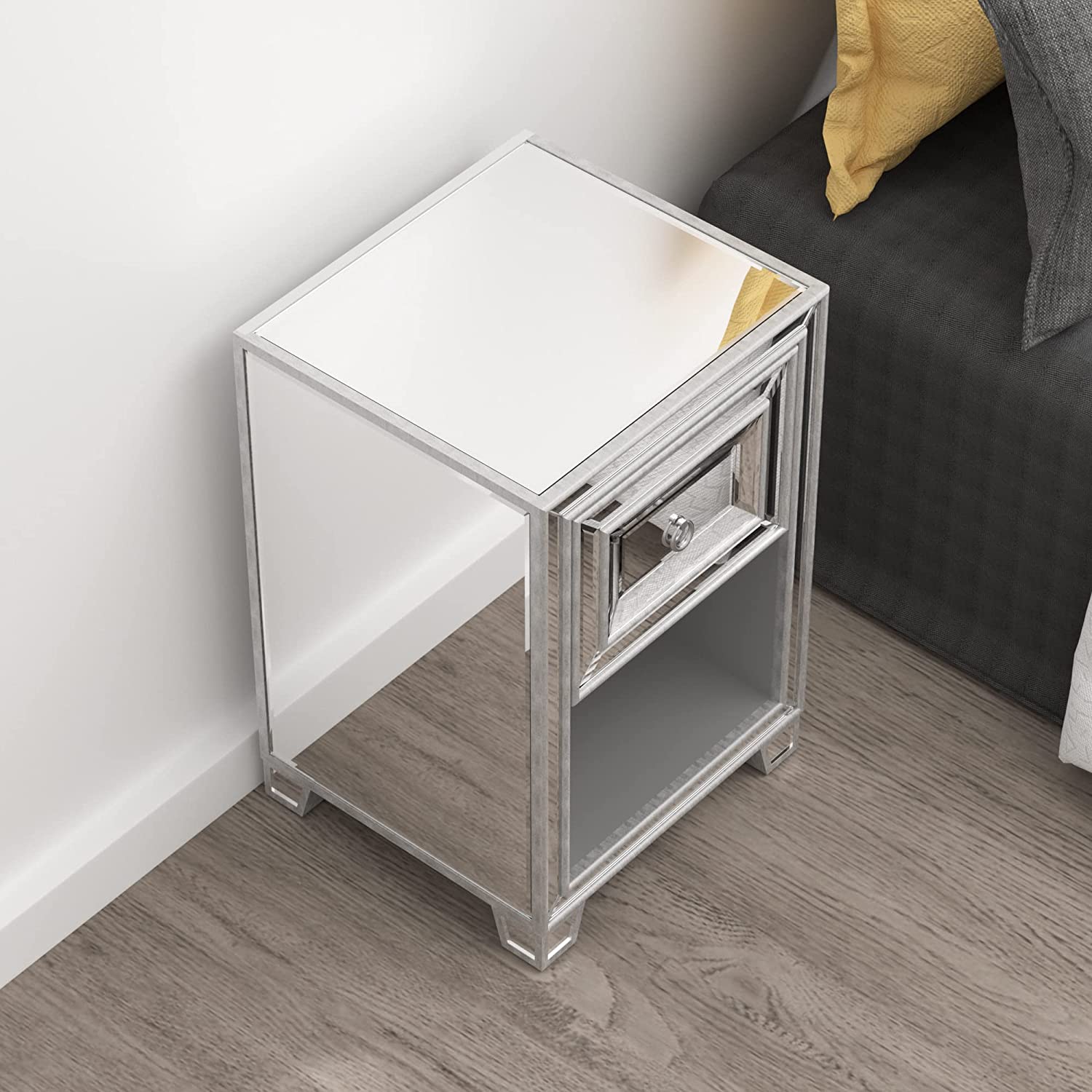 Mirrored Accent Bedside Coffee Table Marketable Cheap Pice