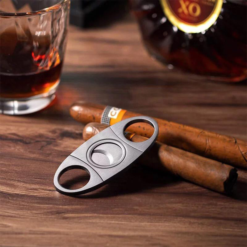 3-Piece Set: Cigar-Holding Whiskey Glasses with Cigar Cutter Cheap Perfect