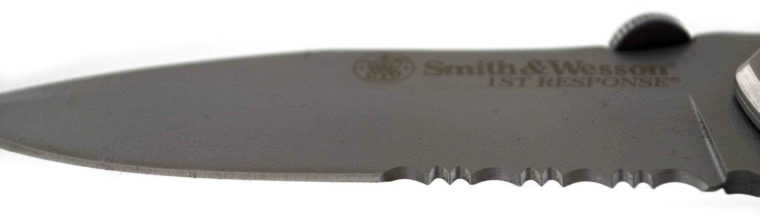 Smith & Wesson 1st Response Rescue Knife, 3.3 Serrated Blade - SWFRS Top Quality For Sale