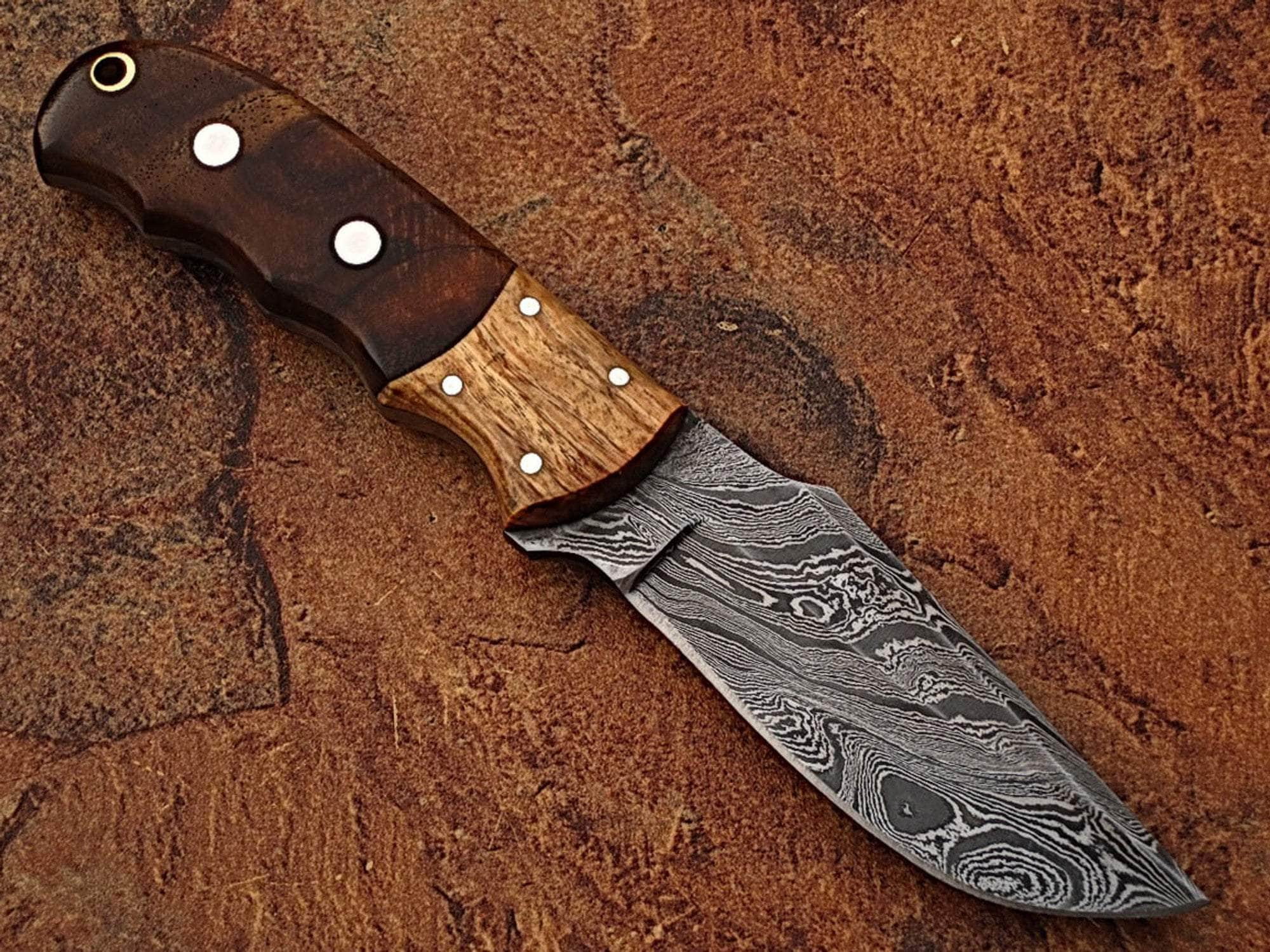 White Deer Damascus Skinner, 4 Blade, Rosewood/Olive Wood Handle, Sheath - DM-2275 Discount Purchase