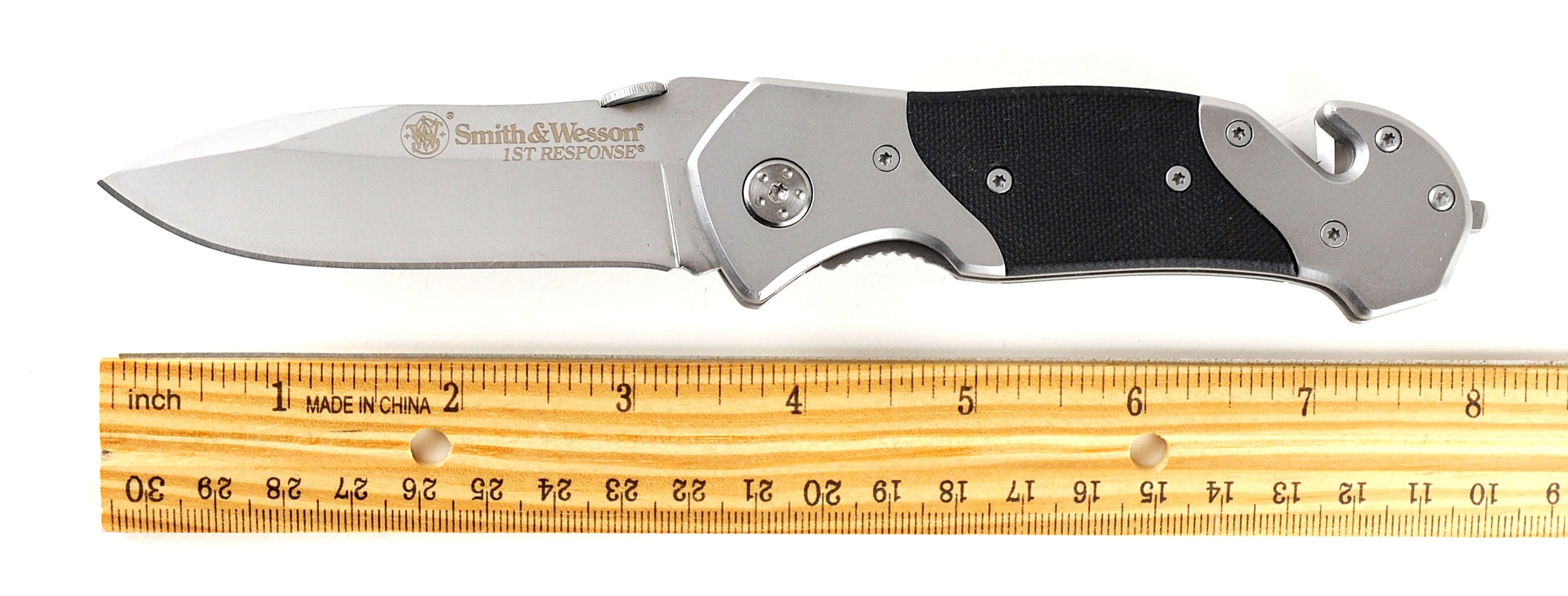 Smith & Wesson First Response Rescue Knife, 3.3 Plain Blade - SWFR Discount Shop