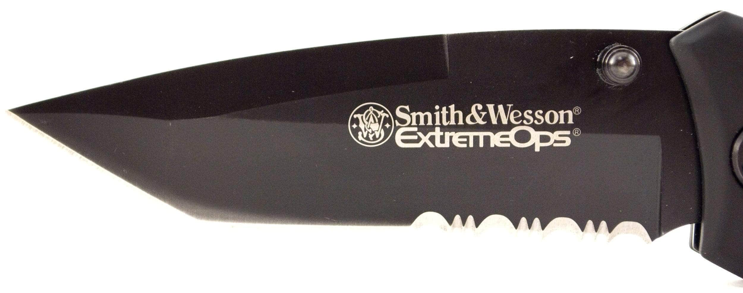 Engraved Smith & Wesson Extreme Ops, 3.3 Serrated Tanto Blade, Rubberized Aluminum Handle - SWFR2S Free Shipping Inexpensive