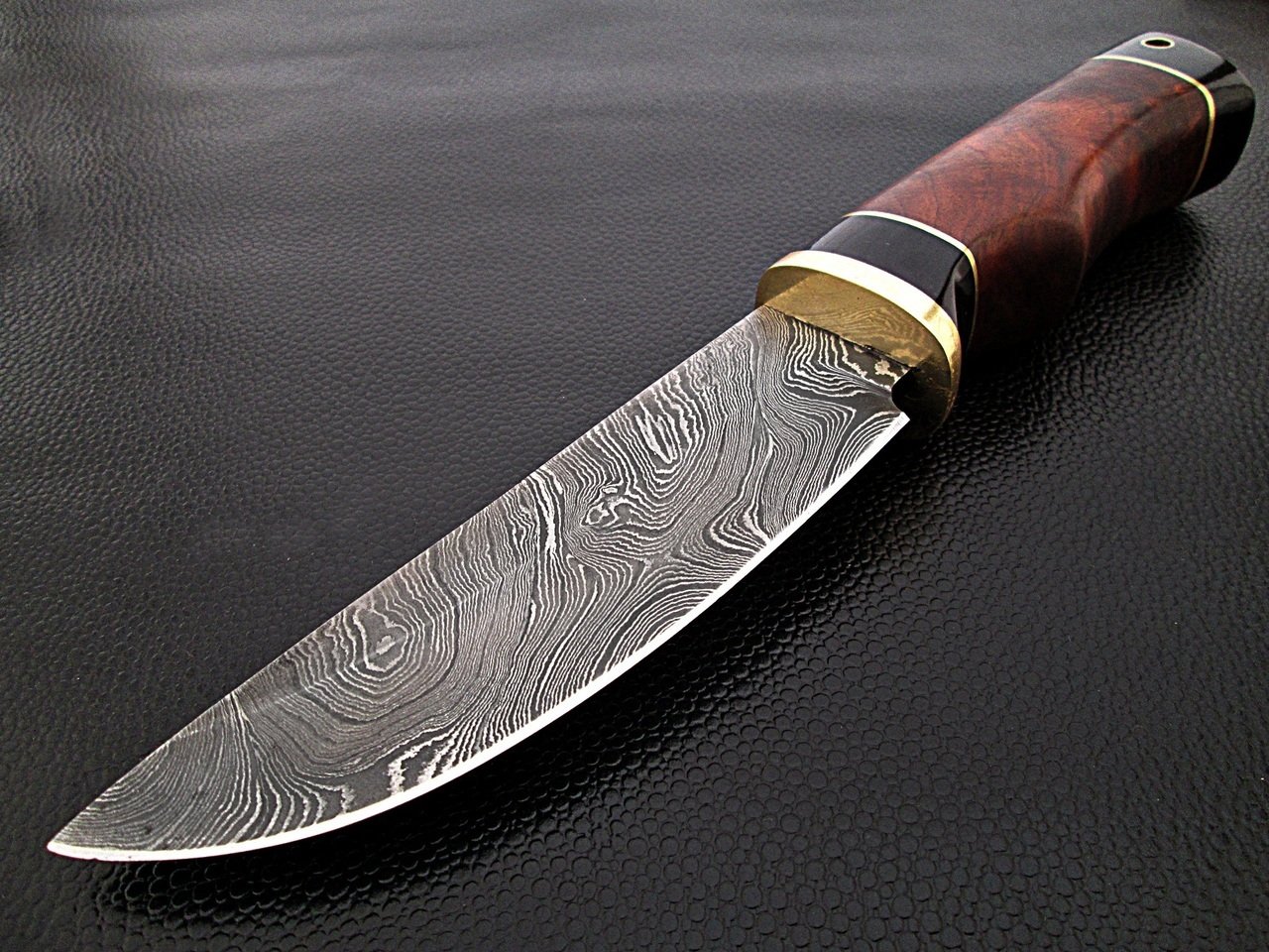 White Deer Rebel Komrad Damascus Knife, 5 Blade, Wood Handle - DM-2310 Pay With Paypal Cheap Pice